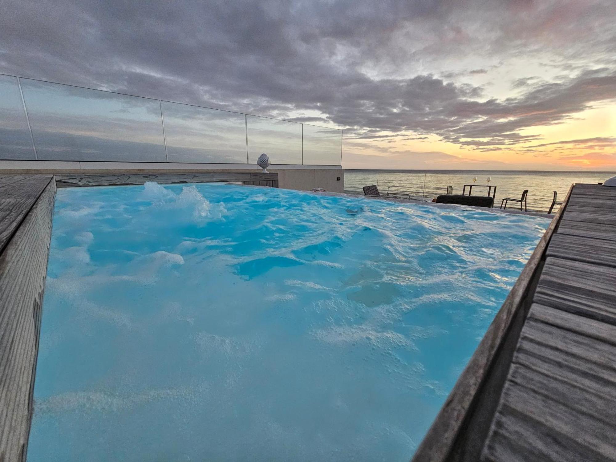 Villa Dune Luxury Roof Top Pool Wellness Gallipoli Bagian luar foto